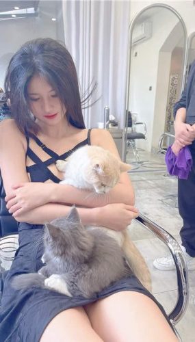 就是阿朱啊 – 洗个头而已 [22P/15MB]