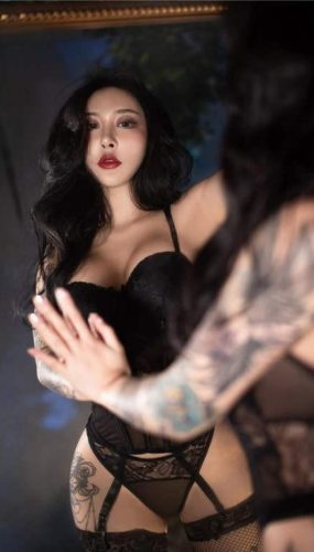 宋昱欣 – 黑色羽毛[25P/4MB]